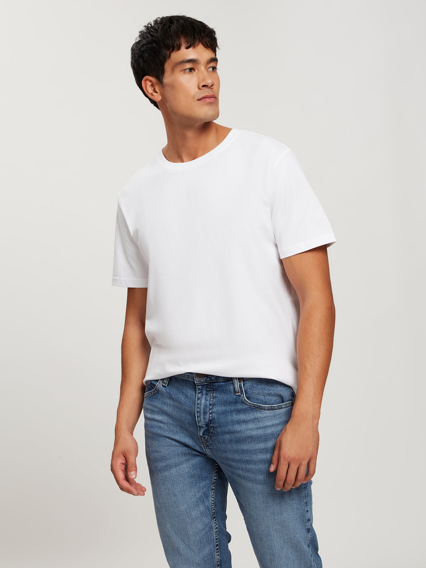 Basic men's T-shirt in white