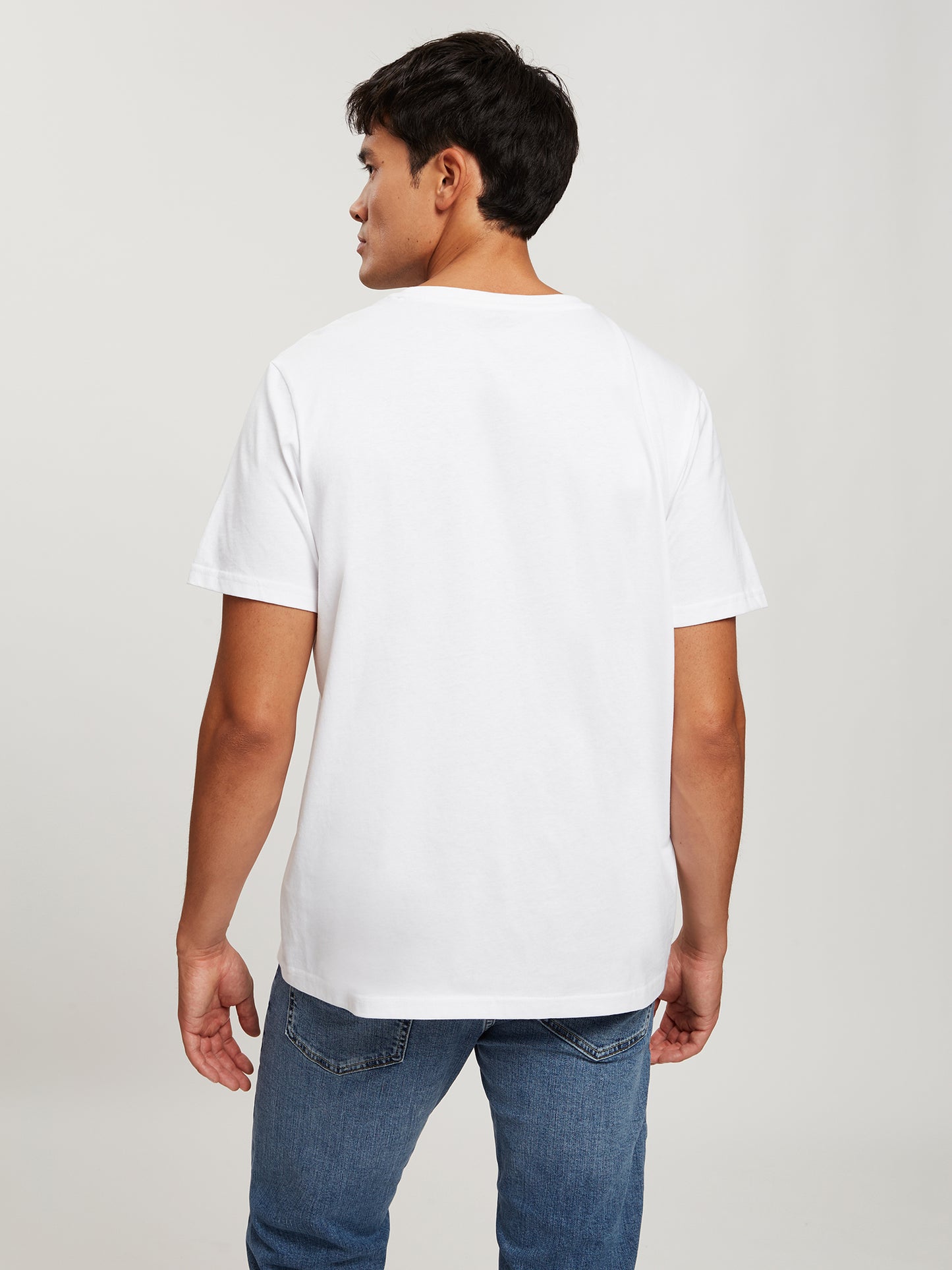 Basic men's T-shirt in white