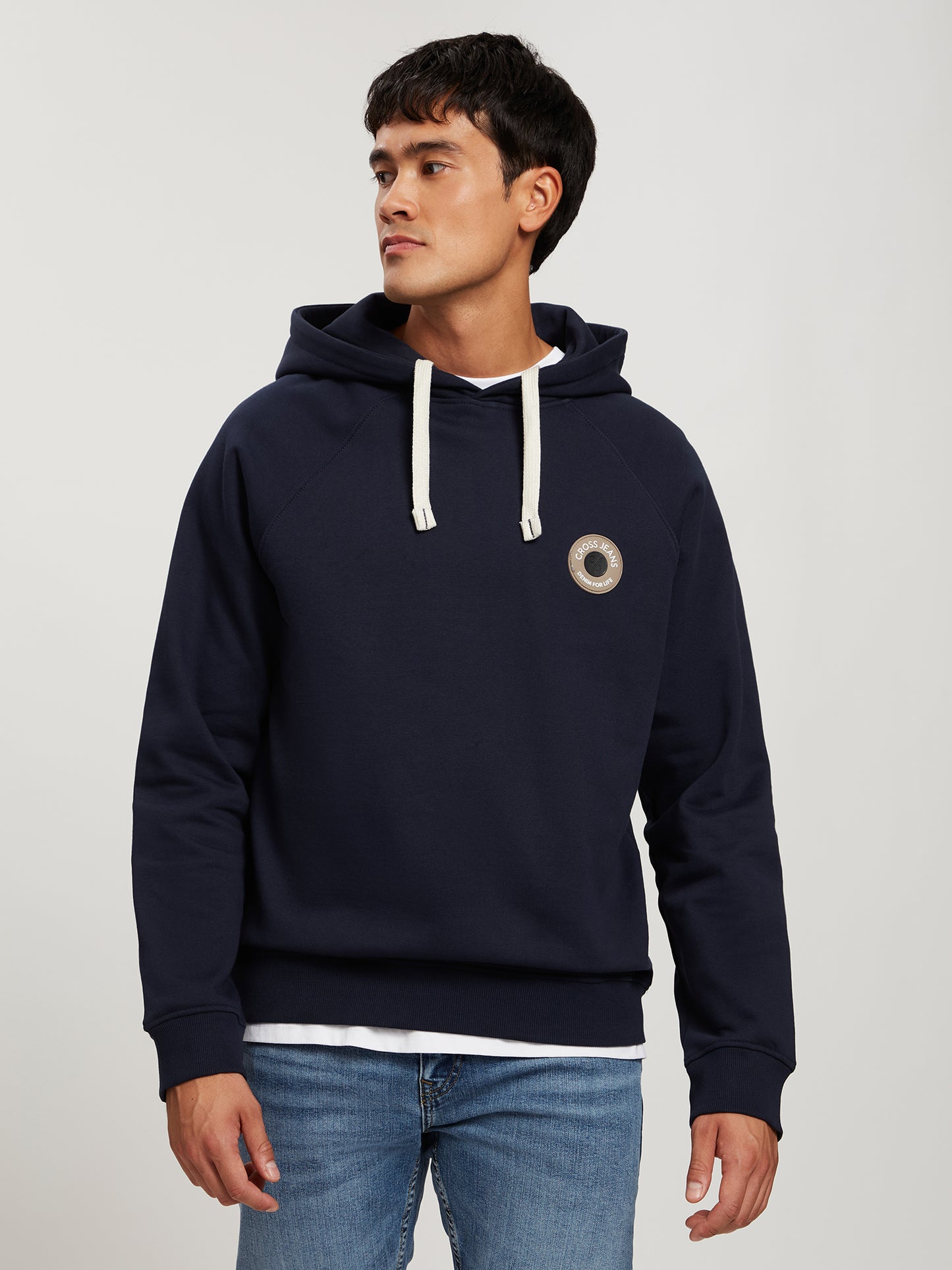 Herren Regular Hoodie mit Kapuze, Raglan-Ärmeln und Label-Patch blau