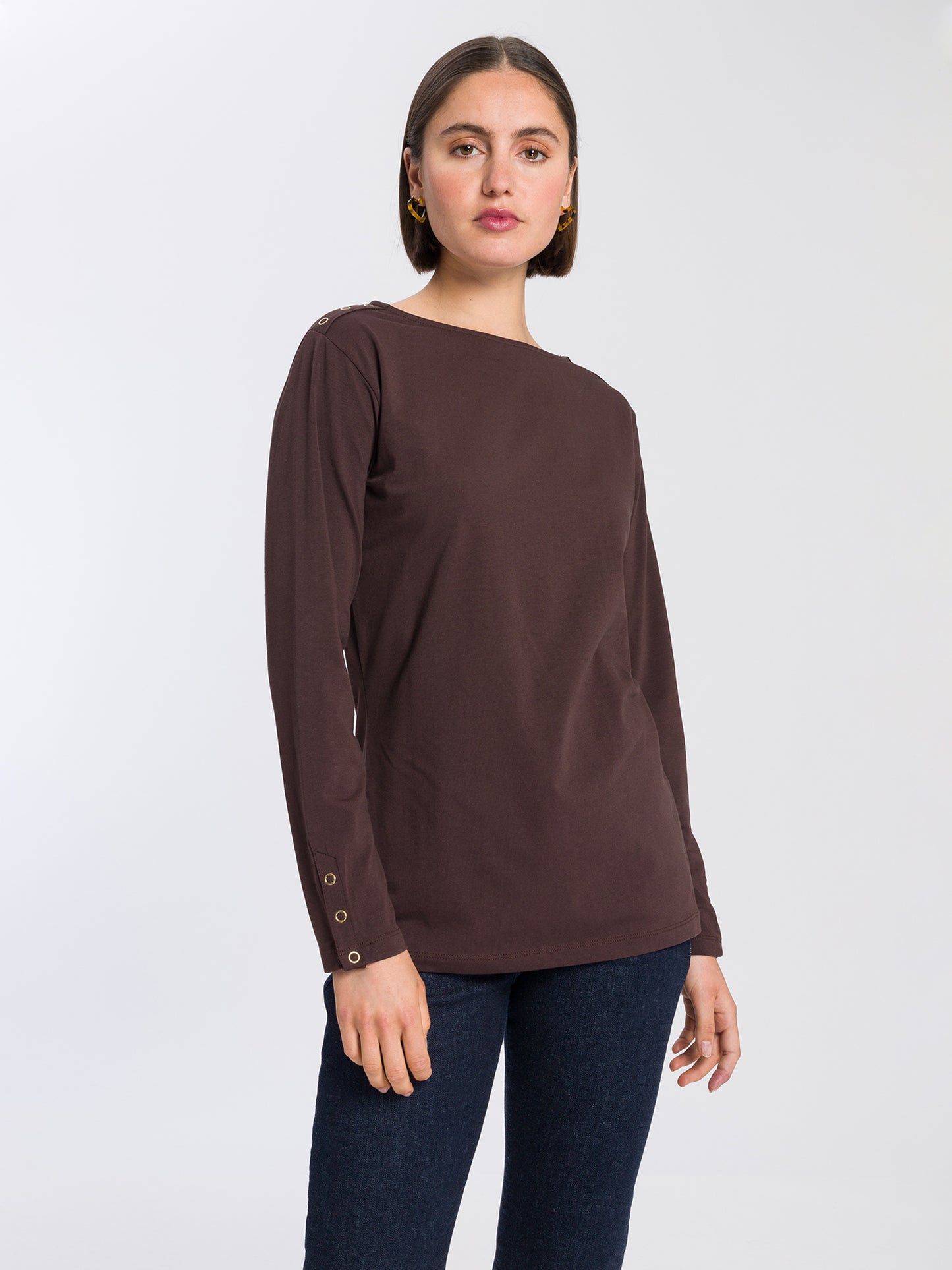 Damen Slim Langarmshirt mit Knopf-Details braun