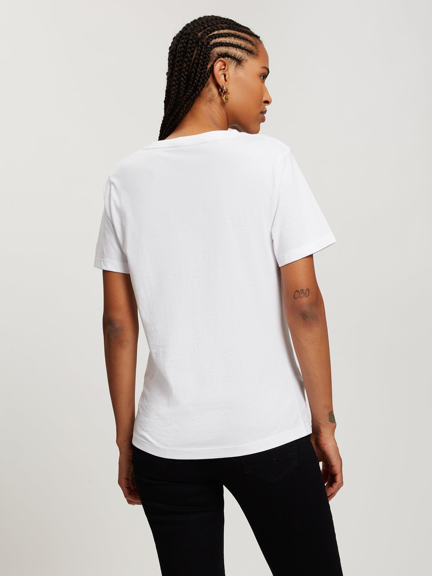 Damen Regular T-Shirt mit Label-Print und Schmucksteinen weiß