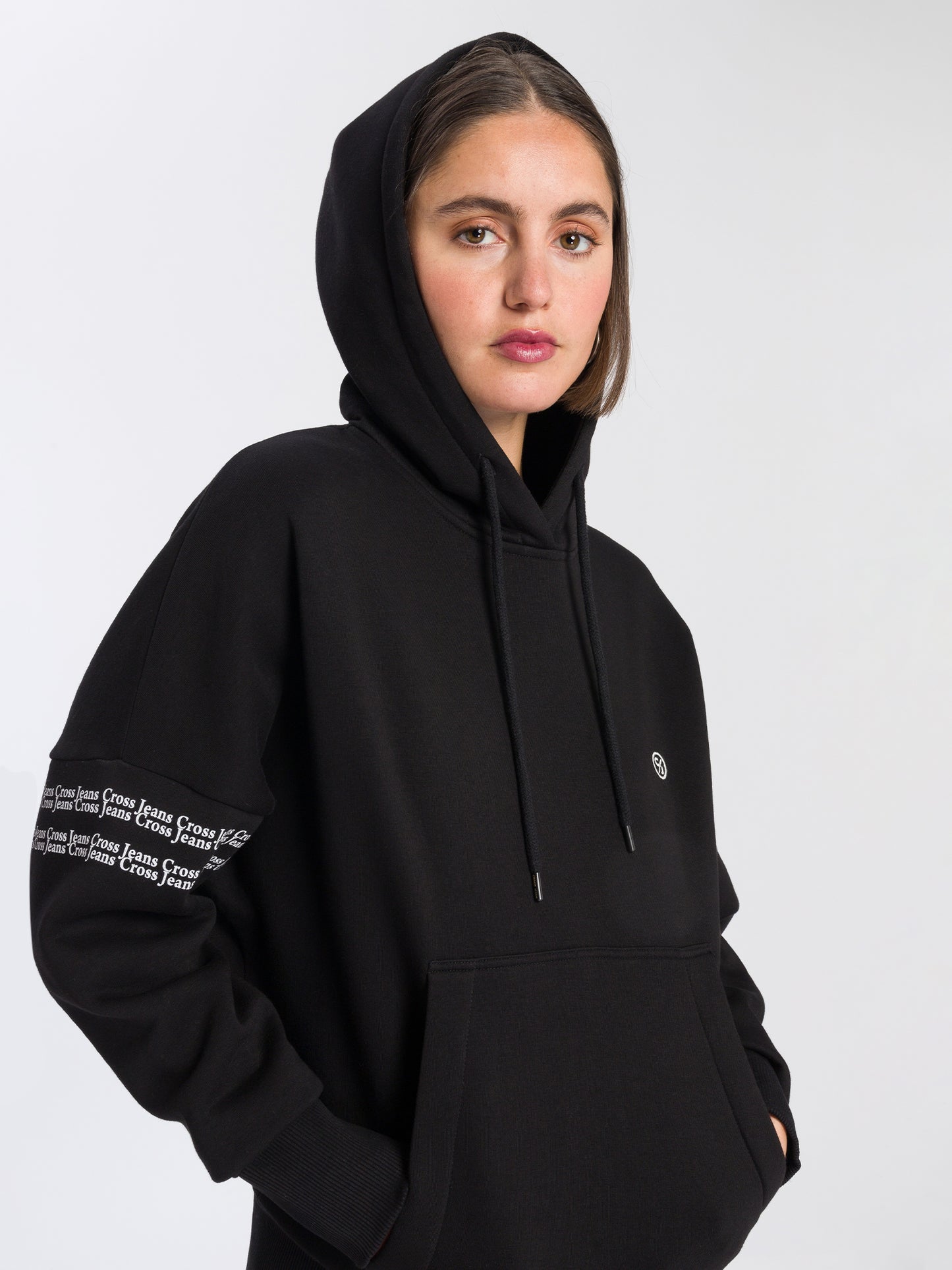 Damen Oversize Hoodie mit Logo Print am Ärmel schwarz