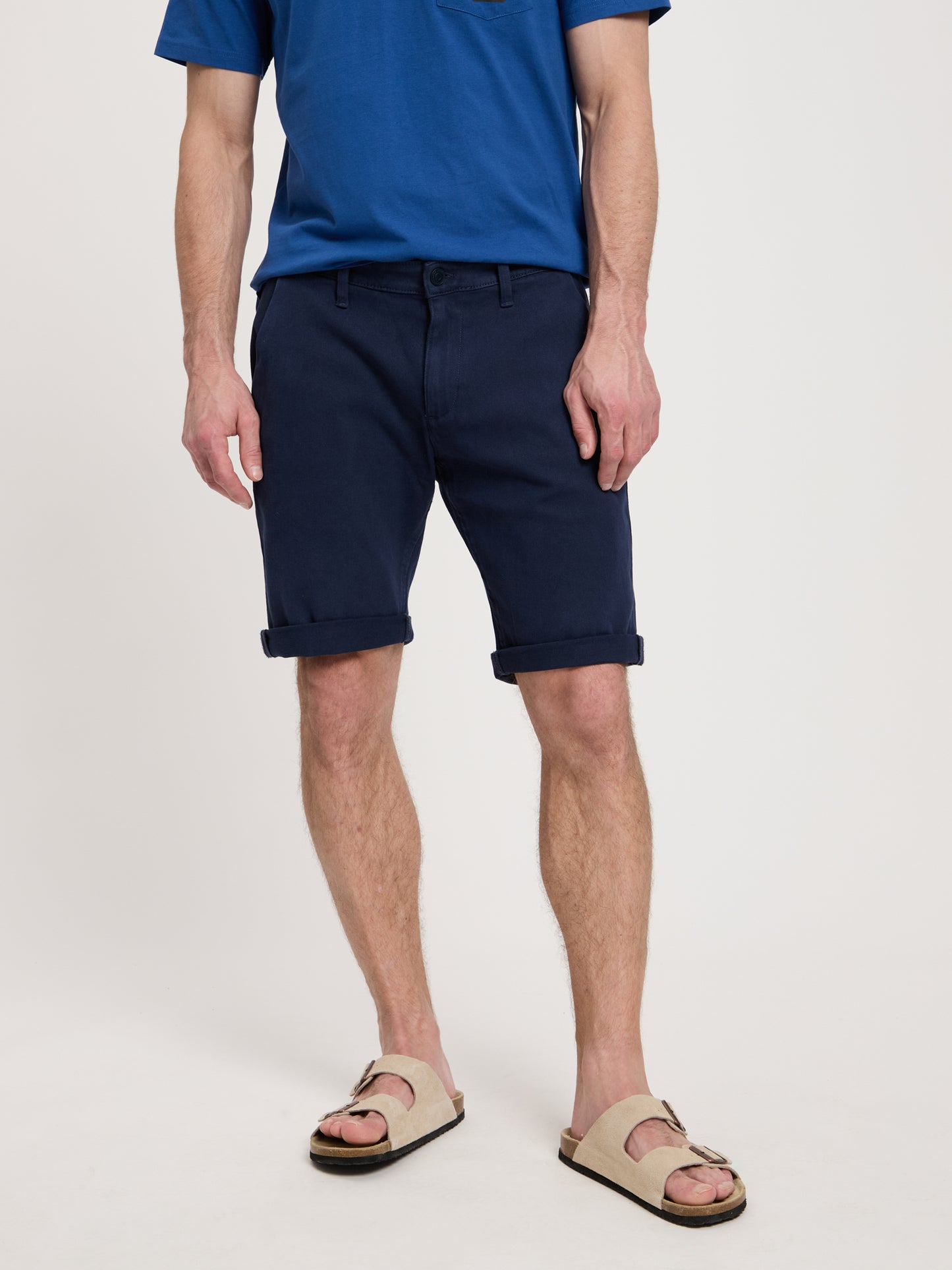 Leom Herren Jeans-Shorts Regular Fit marineblau.