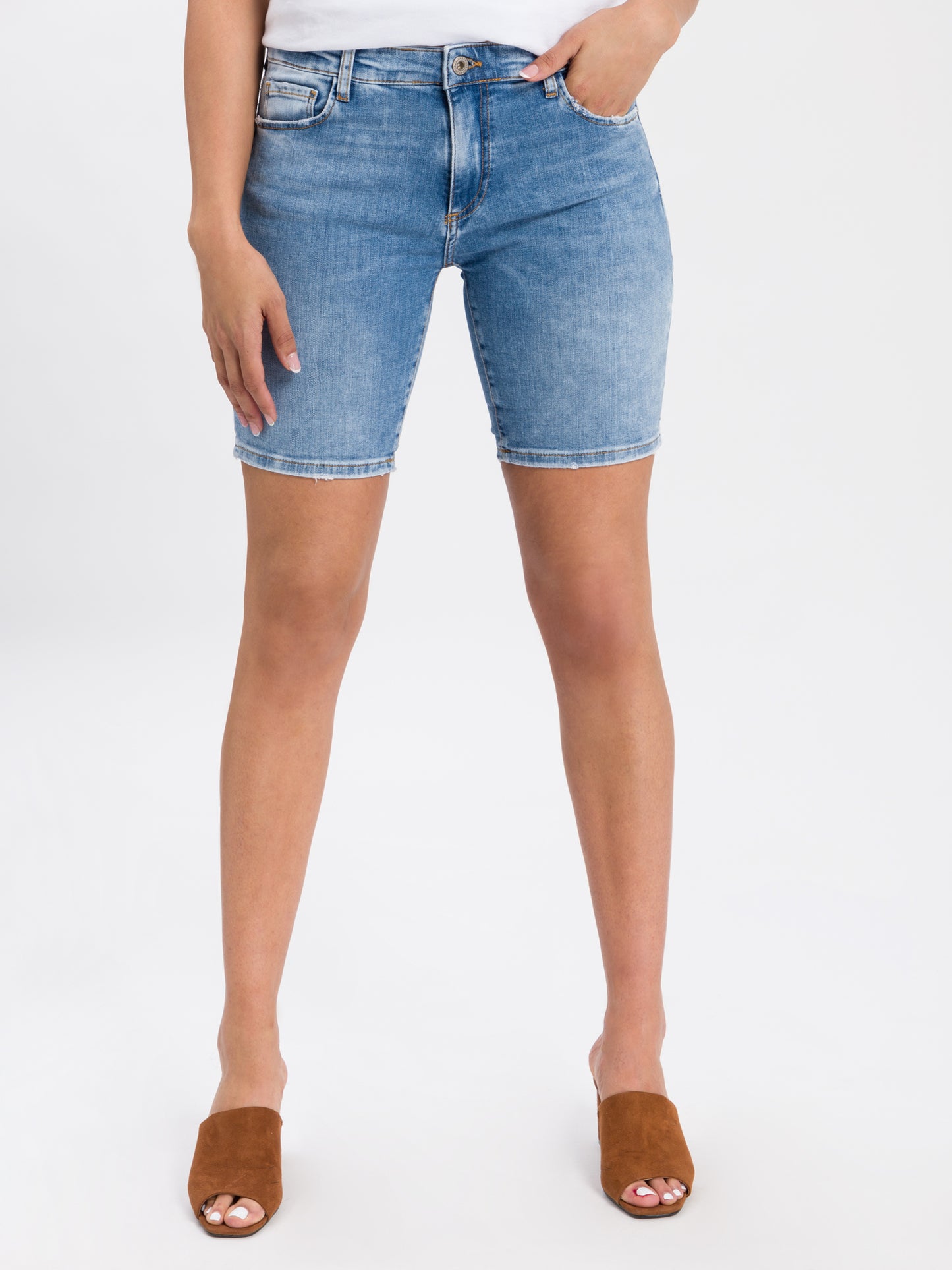 Genna ladies jeans shorts light blue