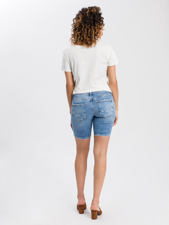 Genna Damen Jeans Shorts hellblau