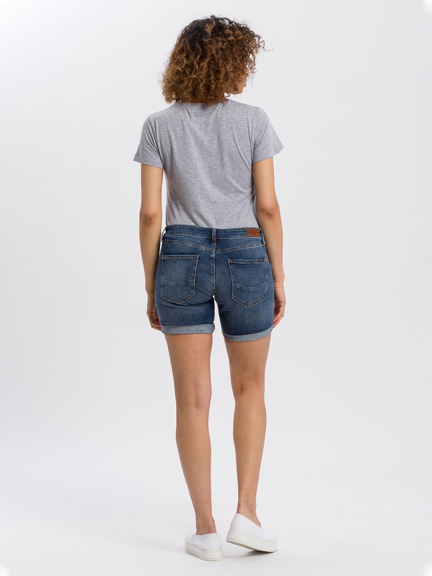 Short ladies jeans on sale