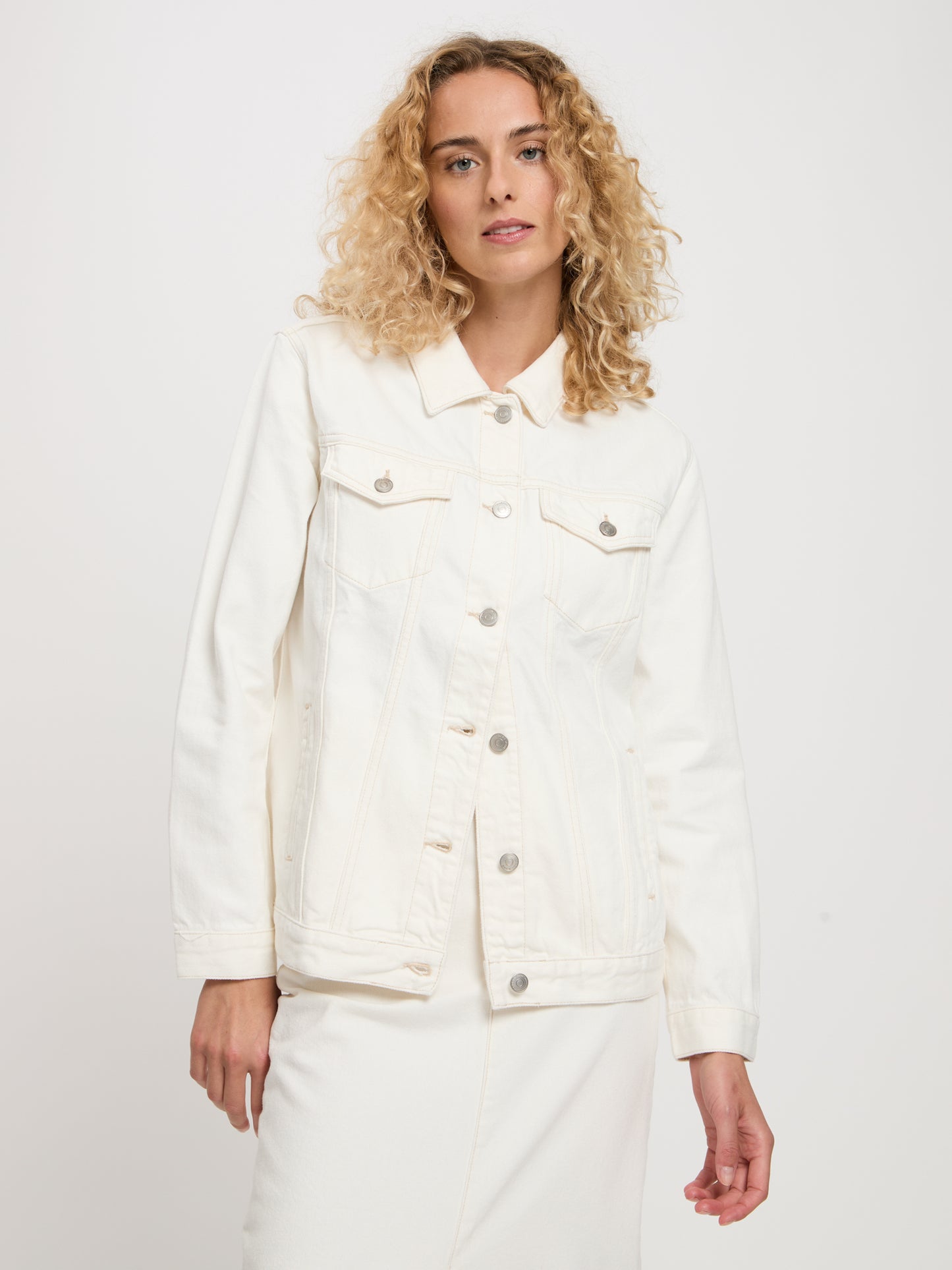 Women's jeans jacket white