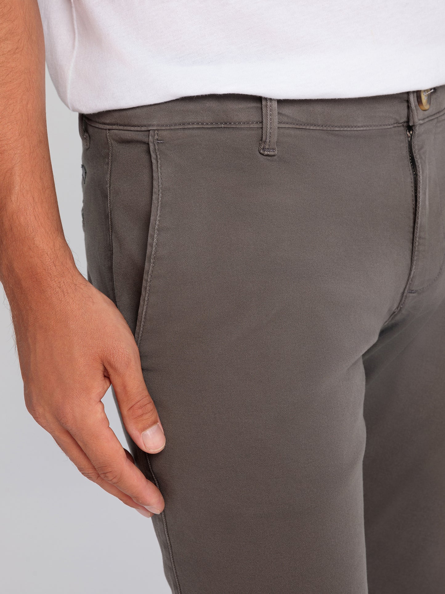 Herren Chino Slim Tapered Fit in anthracite