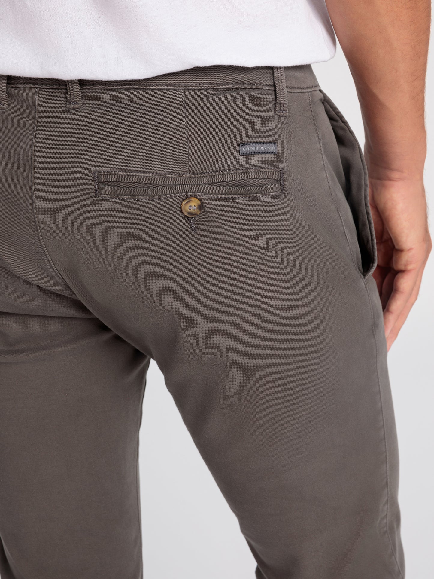 Herren Chino Slim Tapered Fit in anthracite